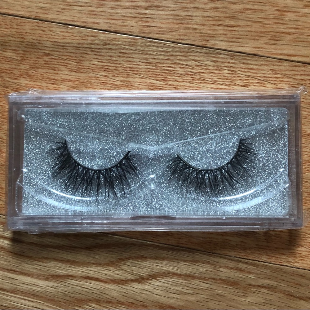 Free with any Purchase- False Lashes